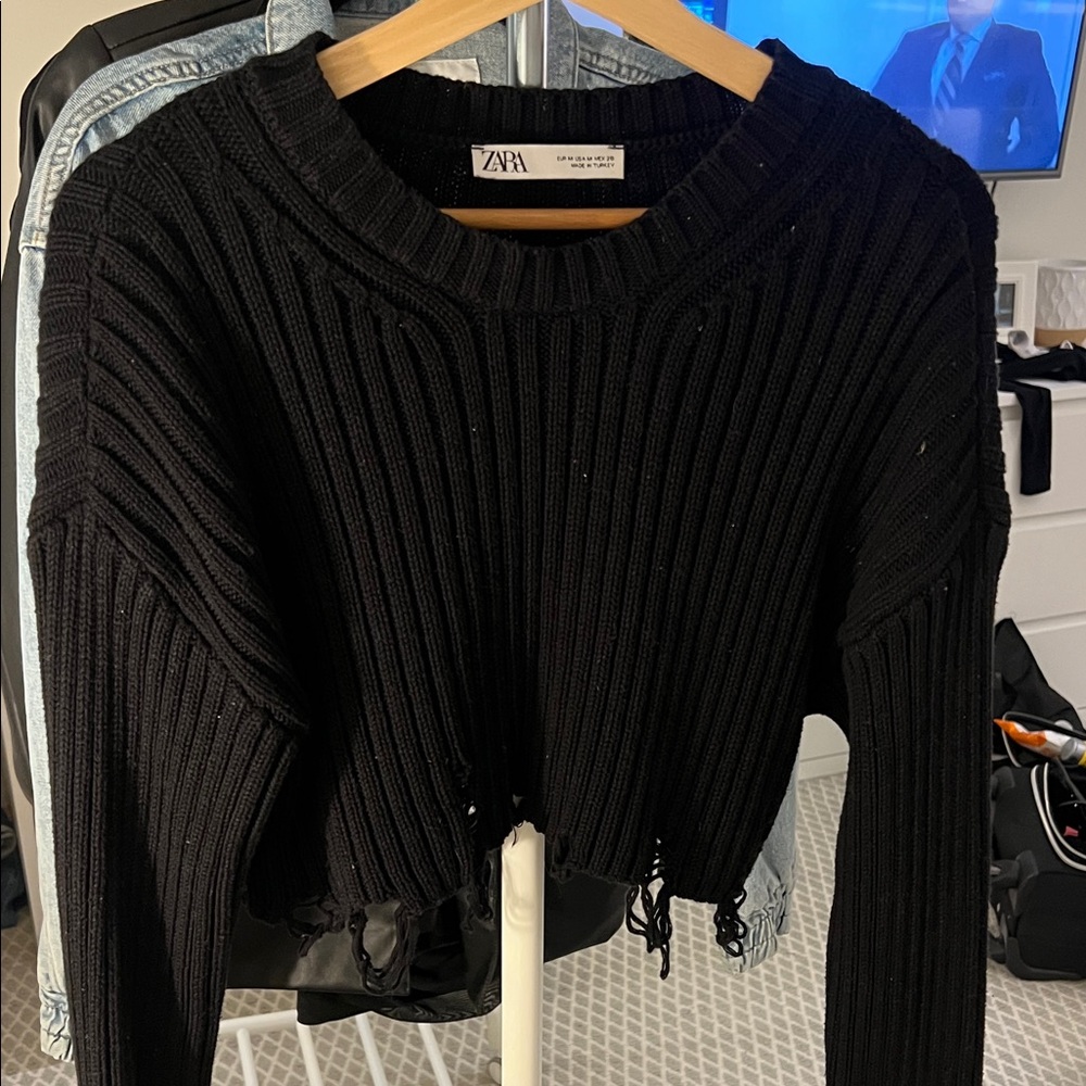 Zara Black Ribbed Knit Top